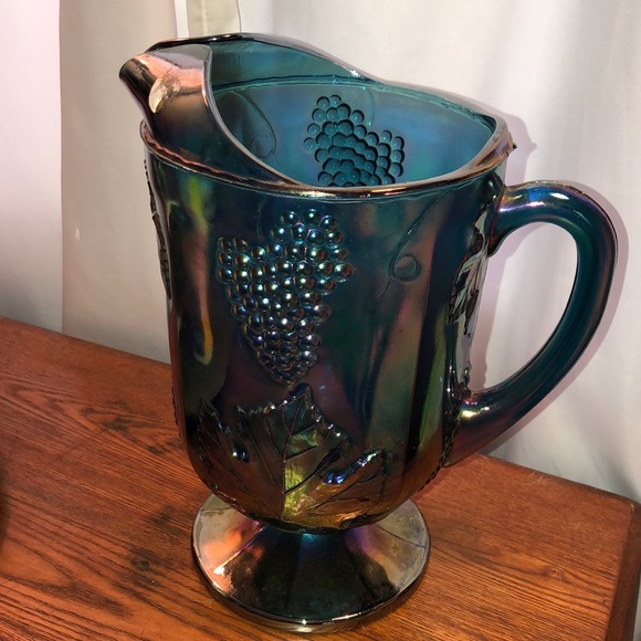 Carinval Other - 1960’s carnival glass pitcher excellent condition